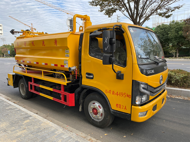 赣州清洗吸污车